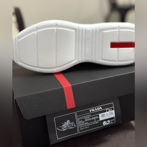 PRADA Americas Cup Vernice Sneaker (Women’s) - Picture 2 of 5